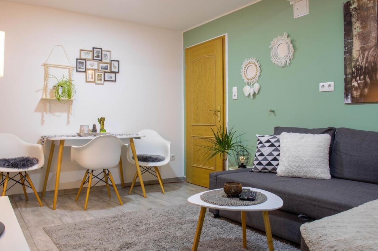 Kleine Gemuetliche Einliegerwohnung Mit Garten Und Pool Nordstemmen Екстер'єр фото